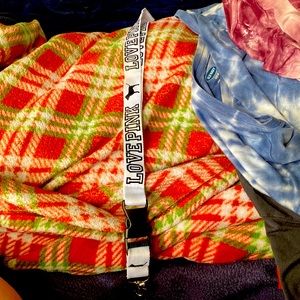 Selling a pink brand keychain!